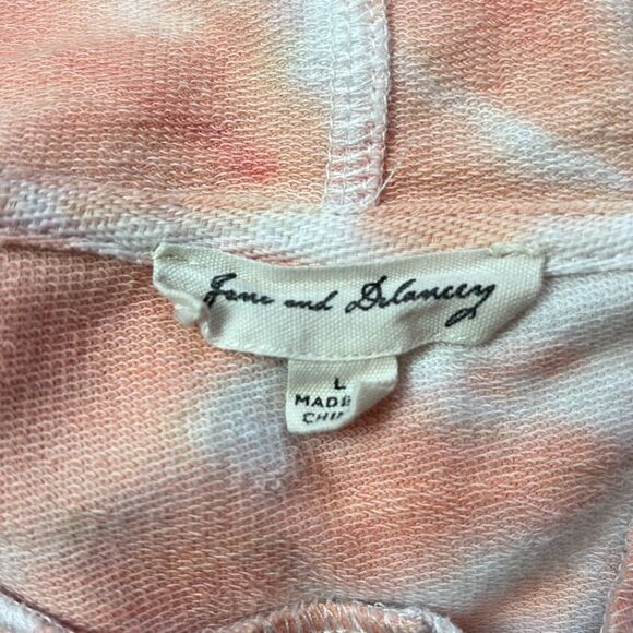 Jane and Delancey tie dye peach lounge set, size large top, size medium pants - Picture 11 of 14